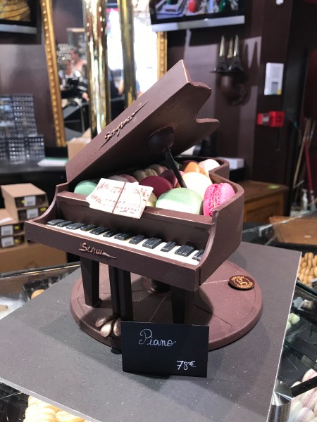 B95A1A60-A10F-4F24-BFA8-16F67117D238